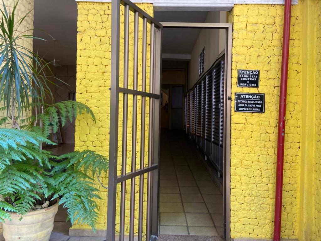 Apartment Otimo Bem Localizado Em Copacabana Great In Copacabana